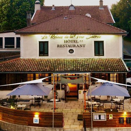 Logis Le Relais De La Voie Sacree Hotel Issoncourt Exterior foto