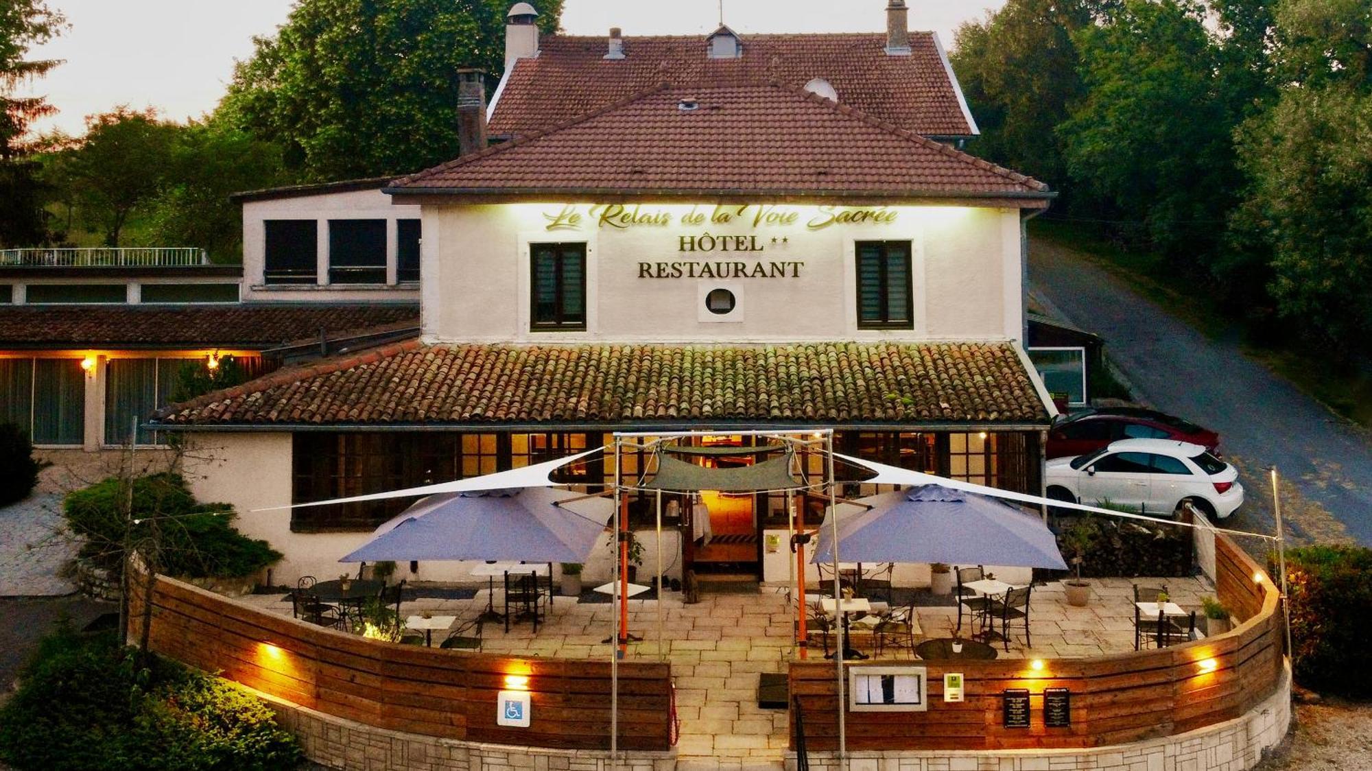 Logis Le Relais De La Voie Sacree Hotel Issoncourt Exterior foto